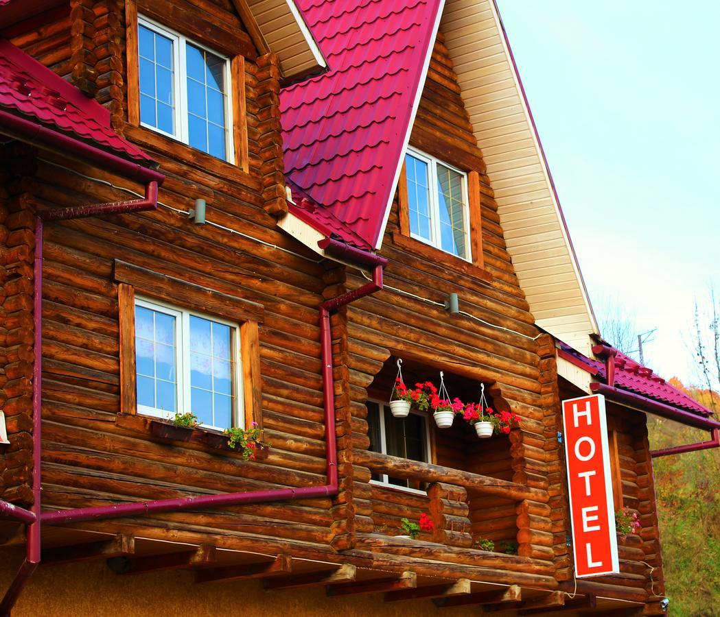 "Lian" Family Hotel & Restaurant Volosyanka  Luaran gambar
